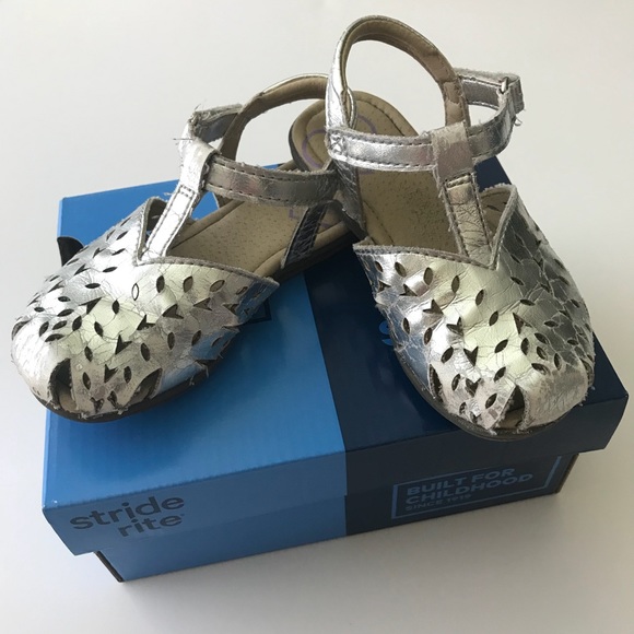 stride rite closed toe sandals
